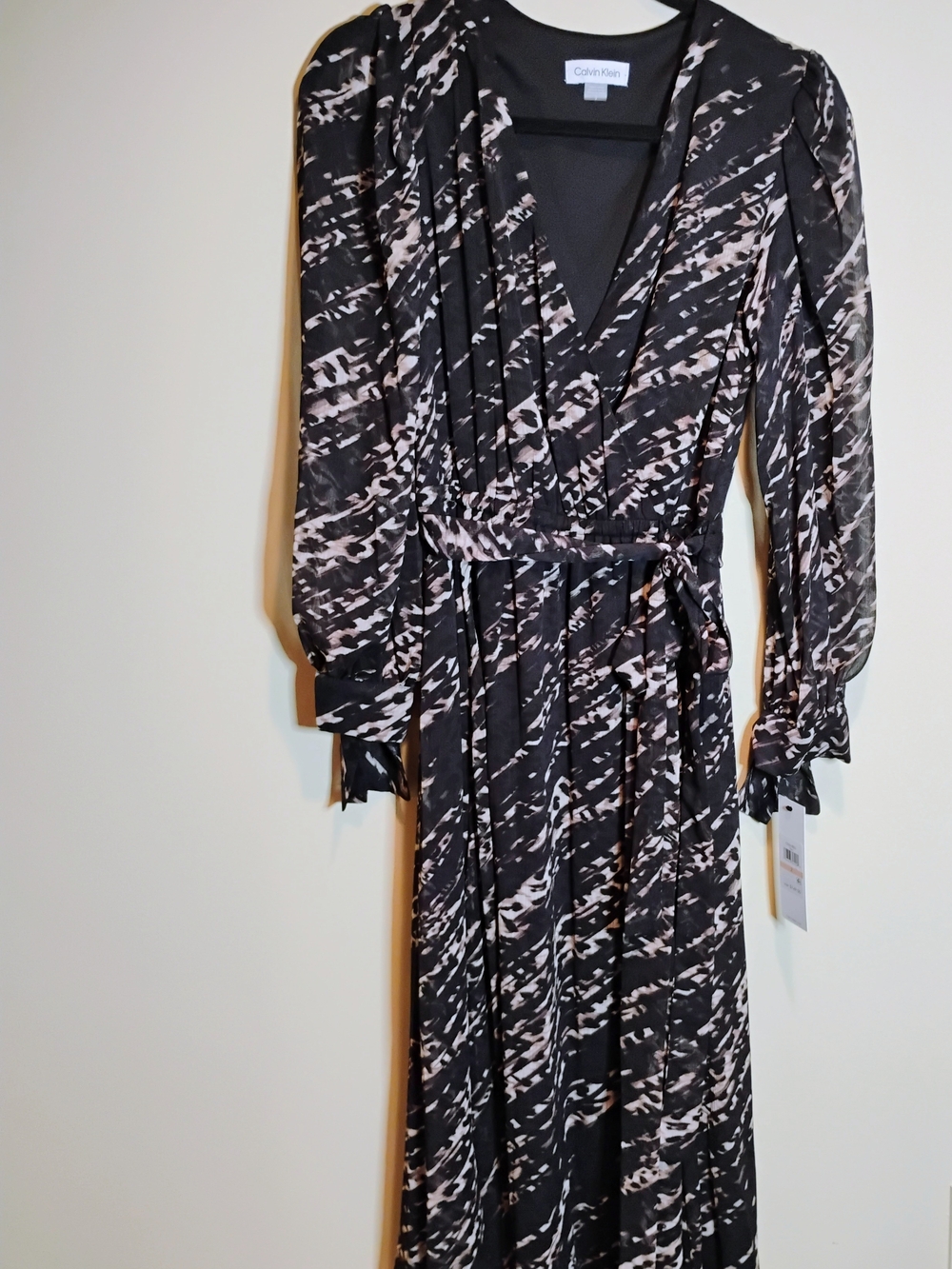 Calvin Klein Chiffon Black and Beige Print Long Sleeve Belted Dress Size 2